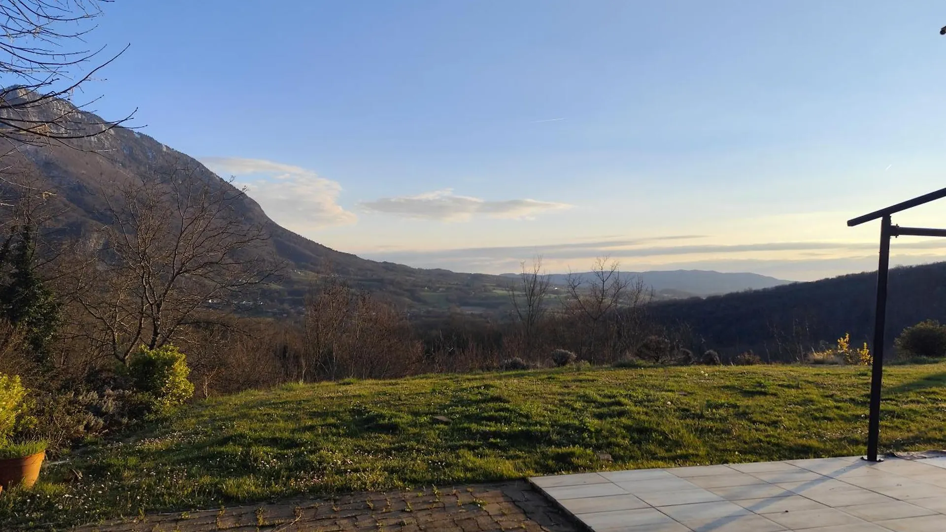 Le Chalet Des Ecureuils - Vue Imprenable Sur La Dent Du Chat Saint-Jean-de-Chevelu